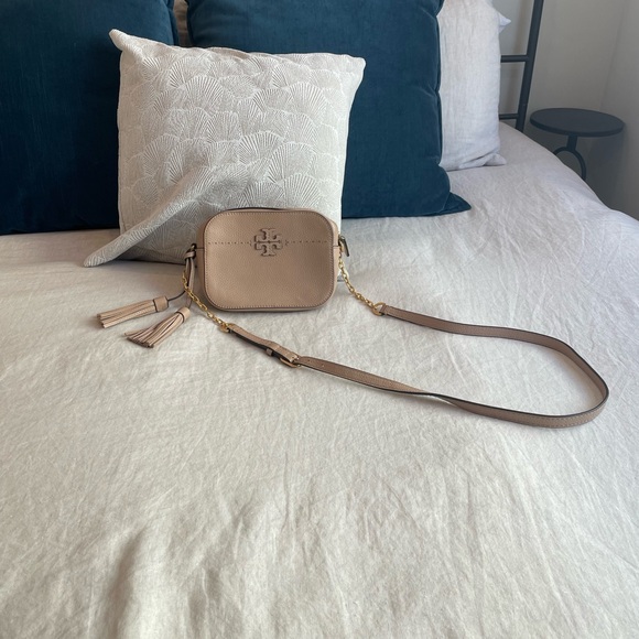 Nude Tory Burch Camera Bag - Picture 4 of 8